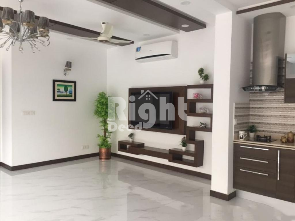 1 Kanal Spanish Brand New Upper Portion for Rent in DHA Phase 6